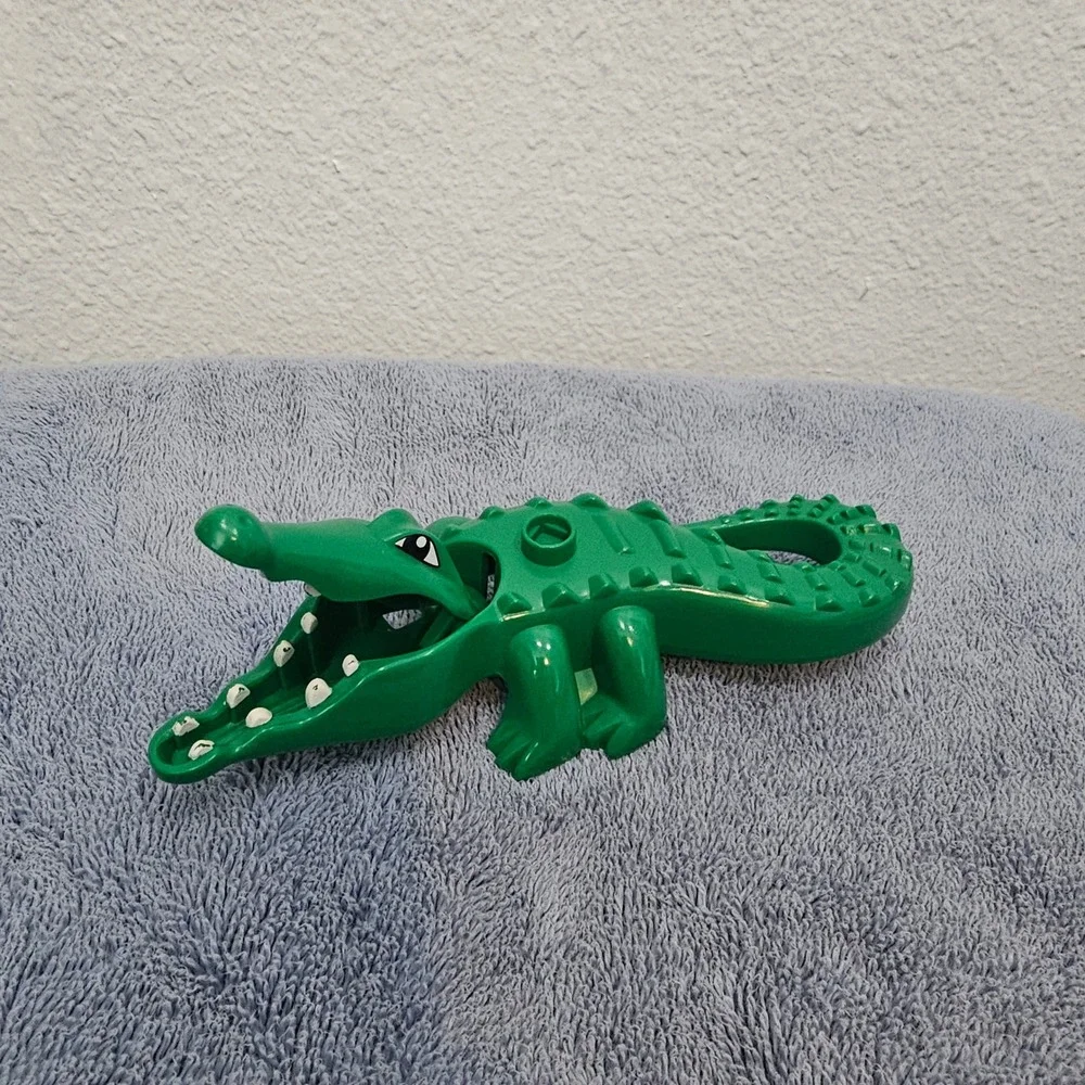 LEGO Duplo Green Crocodile Alligator Animal Figure Hinged Jaw 53915 2006 Vintage